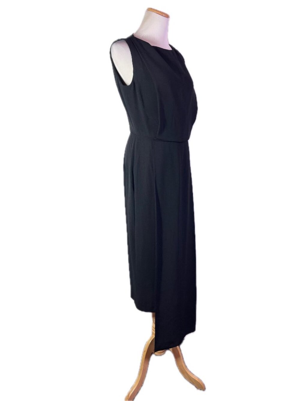 Nellie Partow Size 10 Black Sheath Dress Sleeveless Cutout